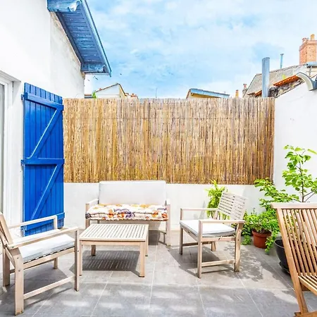 Beautiful Center With Terrace Bordeaux